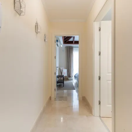 Apartment Beautiful Flat With Heated Pool Near The *