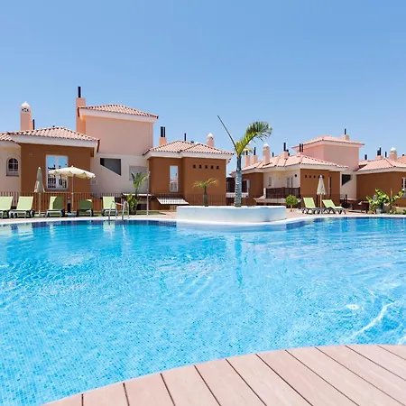 Beautiful Flat With Heated Pool Near The Arguineguin